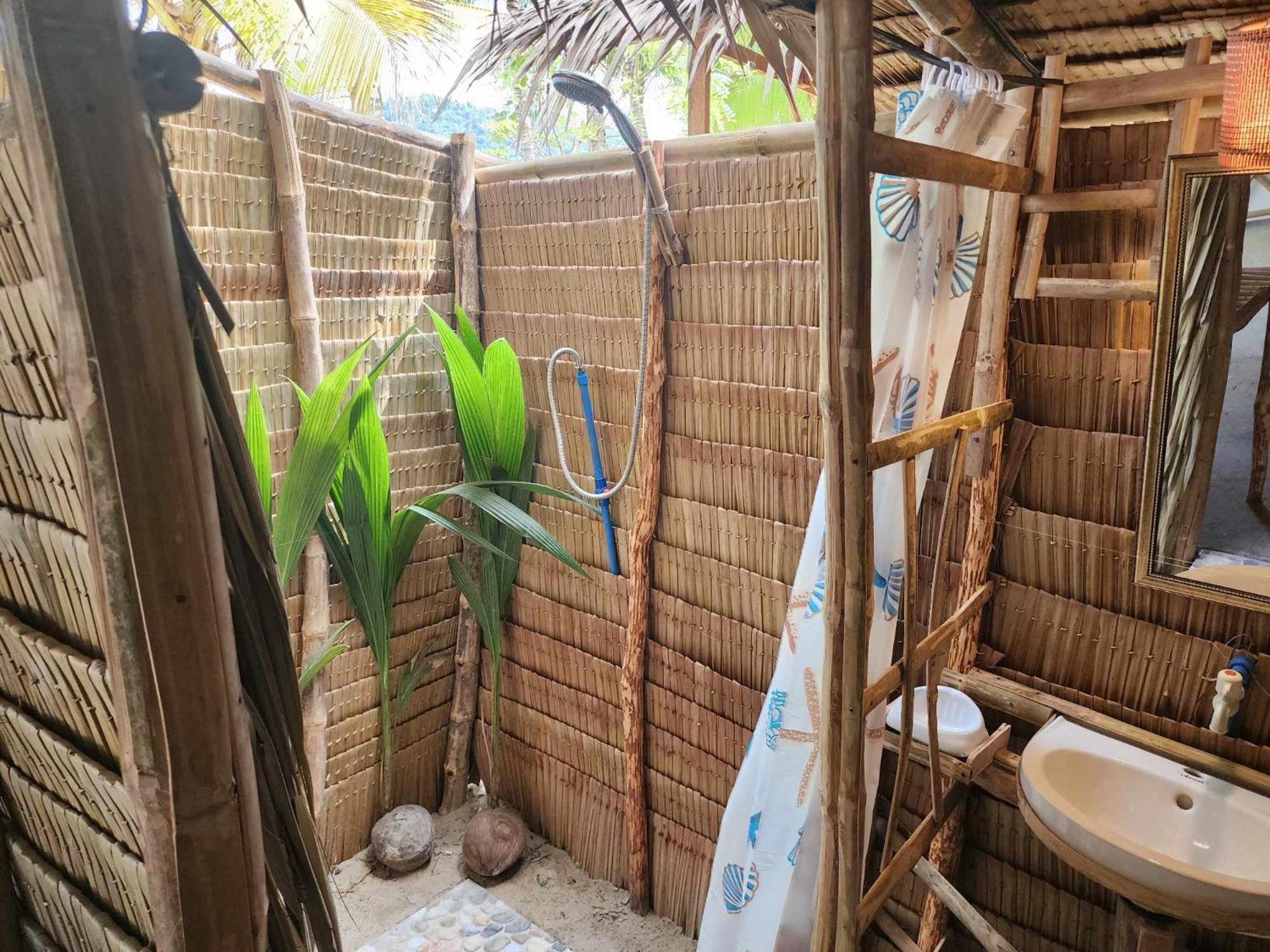 Bice Camp Bucana Beach El Nido Eksteriør bilde